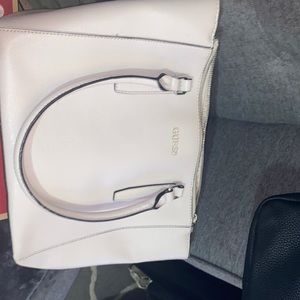 Off white/ beige Guess bag!